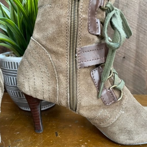 Nine West Scorpion Heeled Boots - Olive Green Suede - Size 6 - Picture 4 of 14